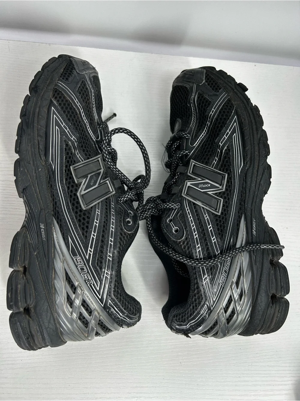 New Balance 1906R Shoes Mens Size 8.5 D Black Running Athletic Sneakers U1906ROS
